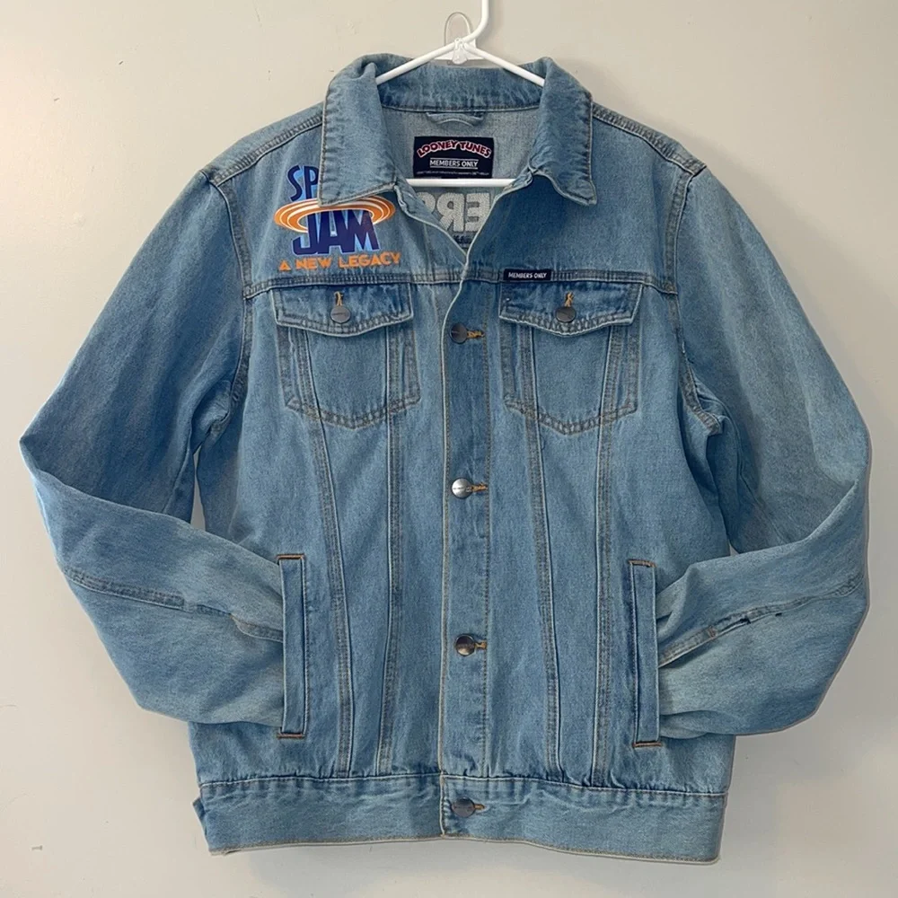 Members Only open reasonable